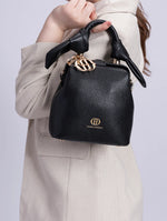 Load image into Gallery viewer, Caledonia Black Frame Bag