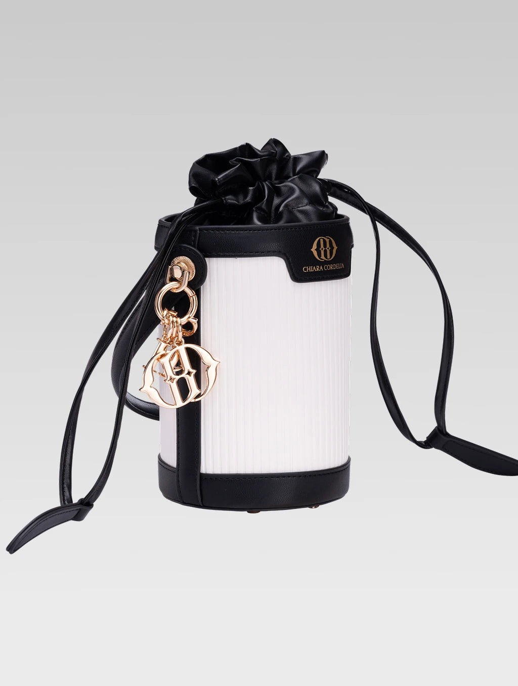 Side view of blaise bucket bag in balck color