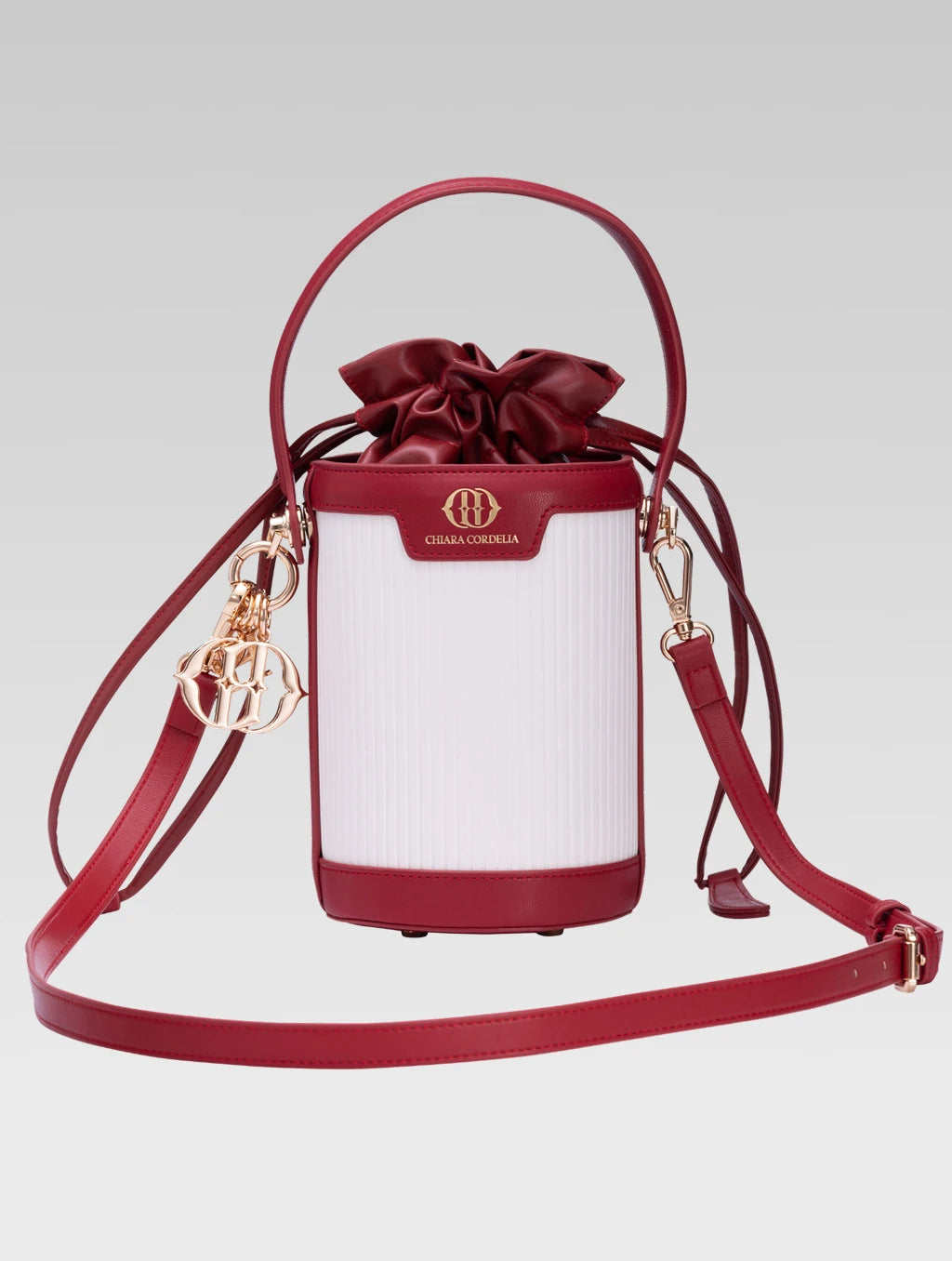 Front view of blaise bucket bag in red color